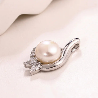 Original Design Fashion Freshwater Pearl 925 Silver Ladies Women Pendant with Zircon Diamond Setting