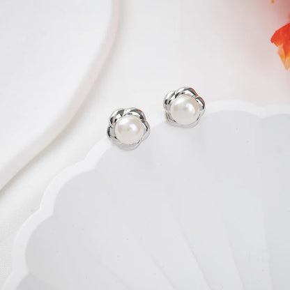 Trendy jewellery 925 sterling silver flower petal freshwater pearl stud earrings for women