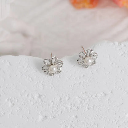 High Finish Lady 925 silver pearl flower earrings Personalized Fine Jewelry  Suitable Accessory For Young Women