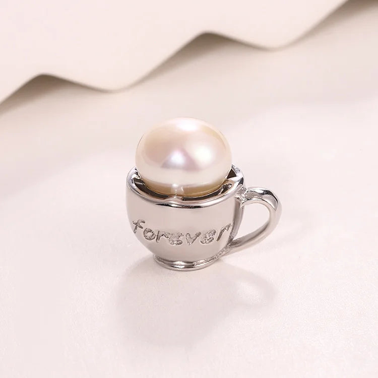 Delicate lovely 925 sterling silver water cup shape pendant with a pearl