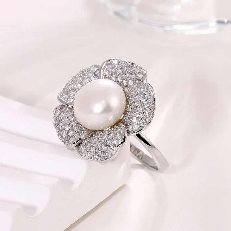 Fashionable Special 925 Sterling Silver Flower Shape Big Pearl Ring with Fine Zircon Diamonds