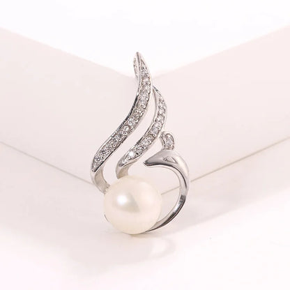 Fashion trendy design sterling silver round white freshwater pearl pendant with diamond setting