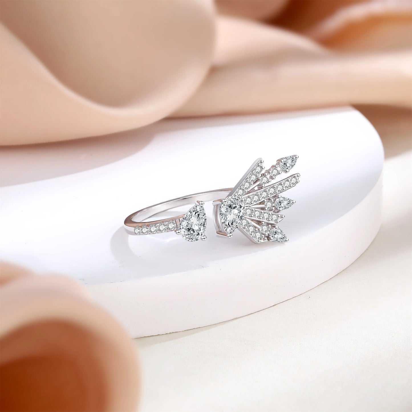 Trendy Feather Shaped Adjustable Rings Rhodium Plated Pear Zirconia Sterling 925 Party Rings for Women