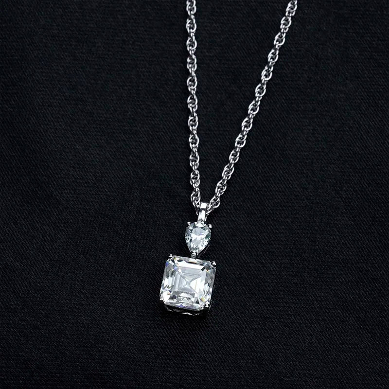 Jeweller Buy Luxury 925 Sterling Silver Link Chain Necklace with Square Pendant VVS Moissanite Diamond