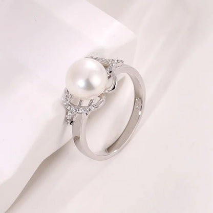 Ladies diamond-set 925 sterling silver cultured freshwater pearl ring for women