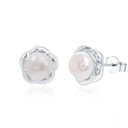 Trendy jewellery 925 sterling silver flower petal freshwater pearl stud earrings for women