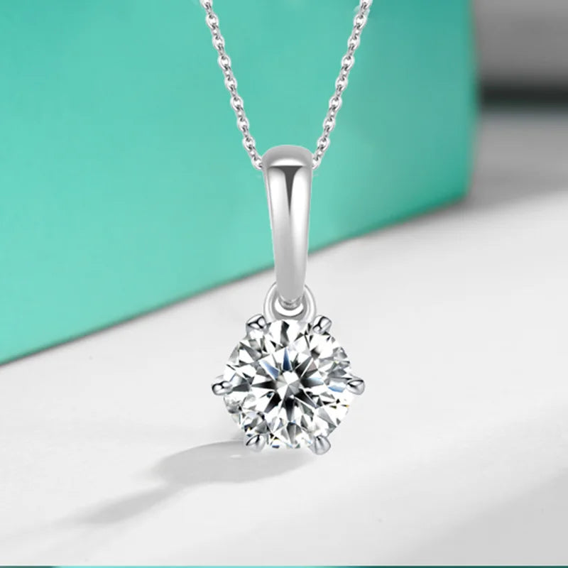 Jeweller Buy Classic Claw Setting 1 Carat Moissanite Diamond Necklace 925 Sterling Silver Link Chain Trendy Style for Weddings and Gifts