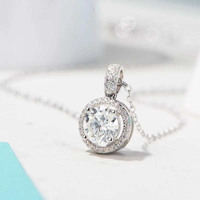 Jeweller Buy Luxury 1CT 2CT Round Brilliant Cut Moissanite Pendant Silver 925 Sterling Link Chain Necklace