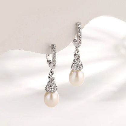 Fashion jewelry elegant classy custom logo freshwater pearl women stud earrings with diamond gemstone