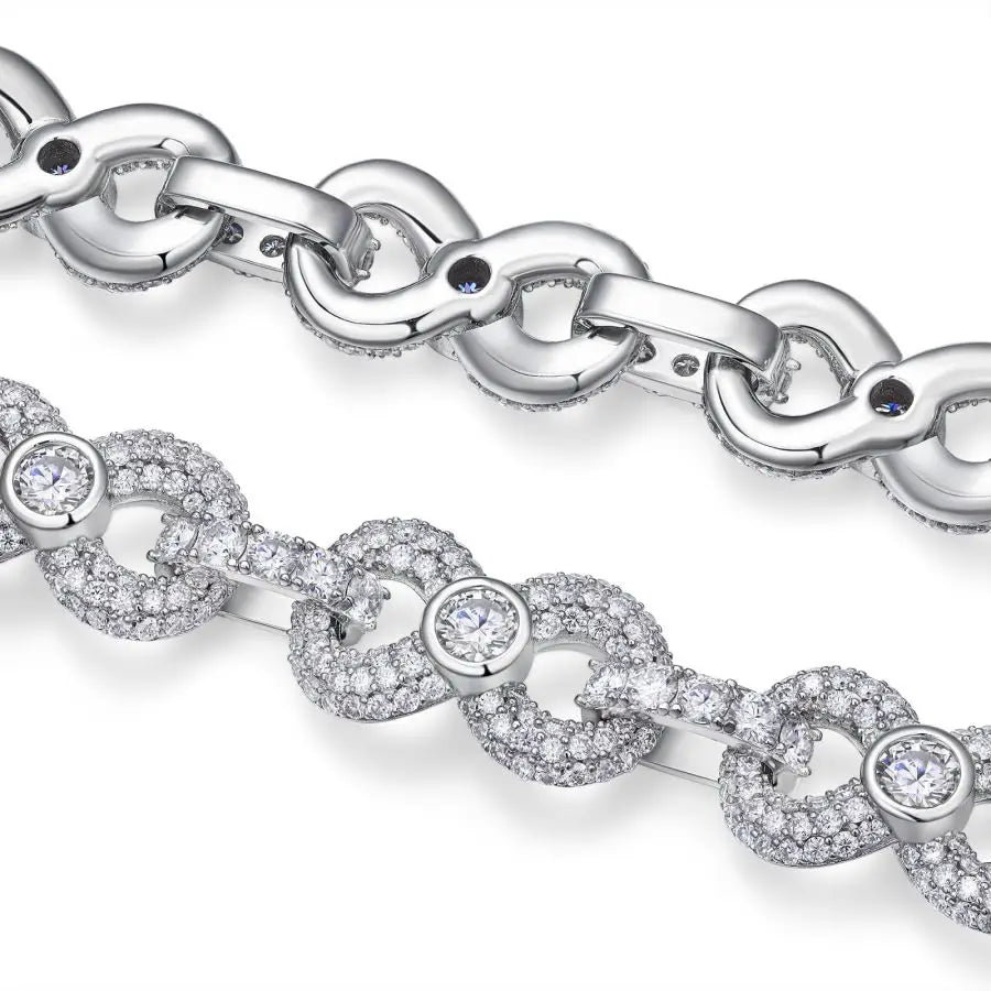 Elegant Silver Bracelet with Moissanite - Luxurious, Stylish, Versatile Gift for Birthdays, Anniversaries, Weddings, and More