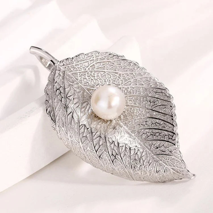 Custom jewelry 925 sterling silver diamond fashion leaf pearl pendant for necklace