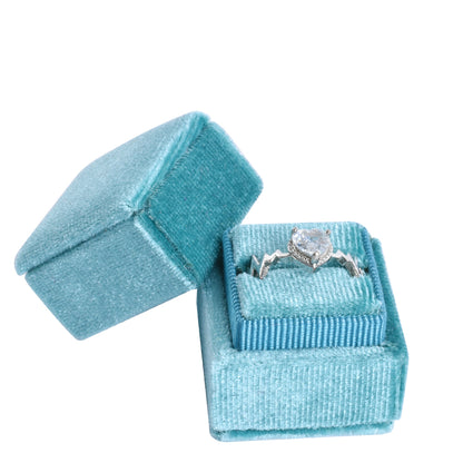 Light Fashion Small Square Velvet Boxes