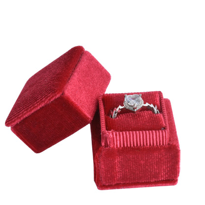 Red Fashion Small Square Velvet Boxes