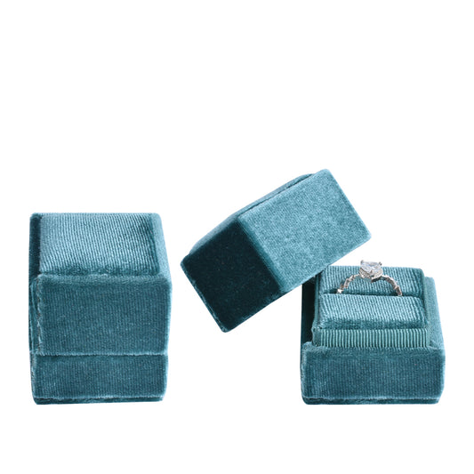 Cajas de terciopelo cuadradas pequeñas de Cyan Fashion