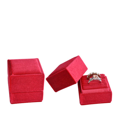 Red Fashion Small Square Velvet Boxes