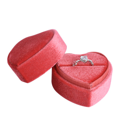 Corel Color Fashion Heart-shaped Velvet Boxes