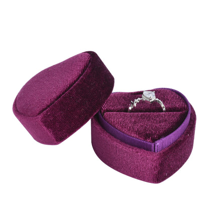 Tuscan Red Fashion Heart-shaped Velvet Boxes